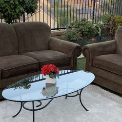 Couch & Loveseat Set 