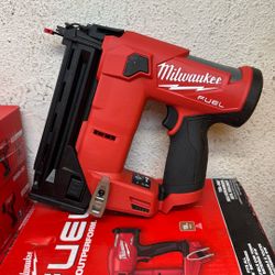 Milwaukee M12 Fuel 18 Ga Nailer