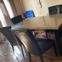 Dining room table