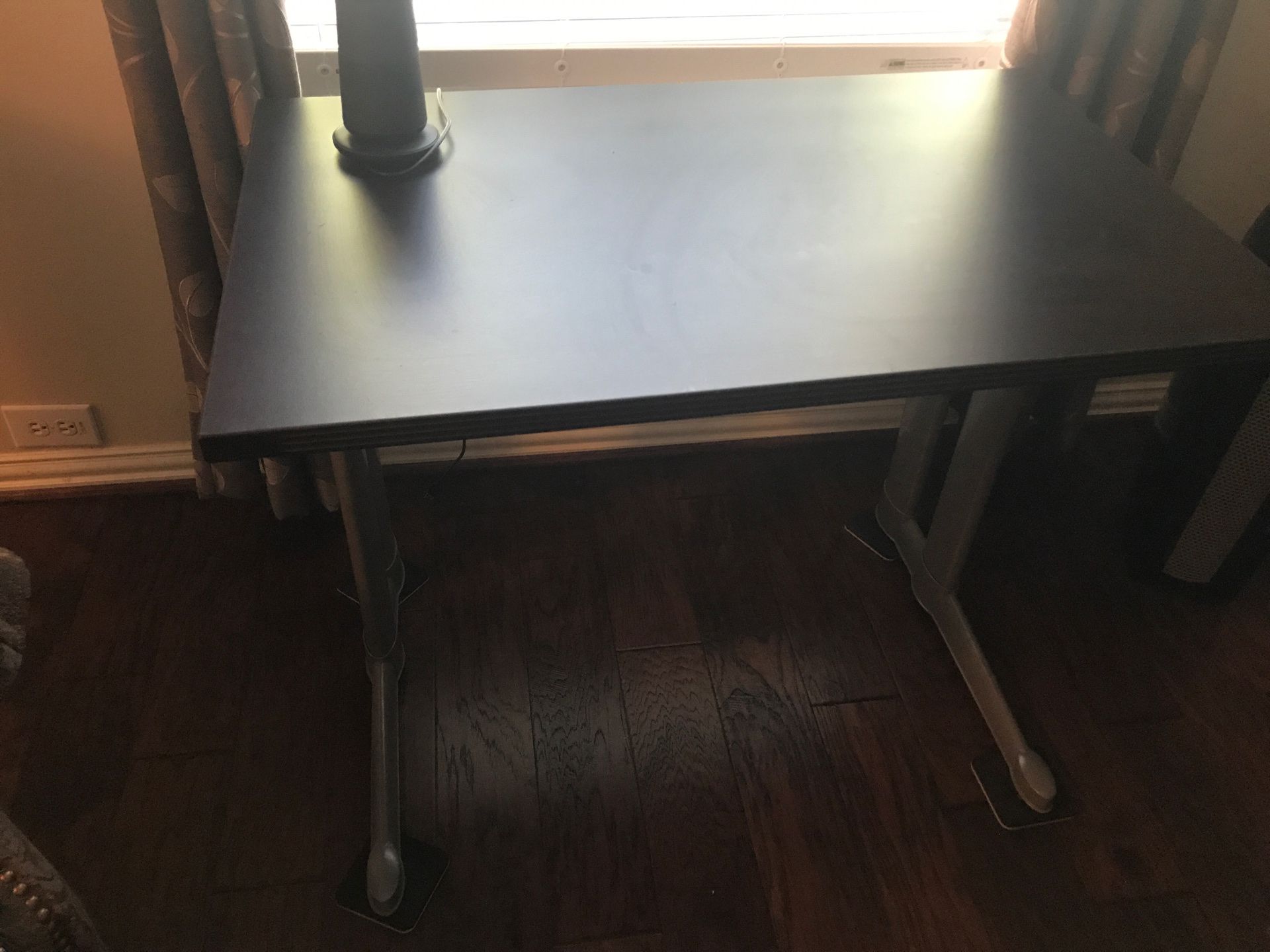 Sturdy metal printer table or desk