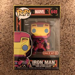 Funko Pop Vinyl - Marvel Iron Man 🤖 ✨ (Target Exclusive Black Light 🔮)