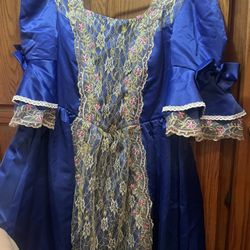 Size Large Renaissance Dress Costume