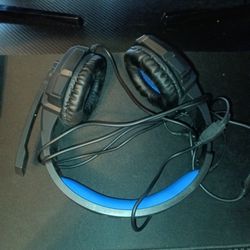 Gaming Headset With Microphone 