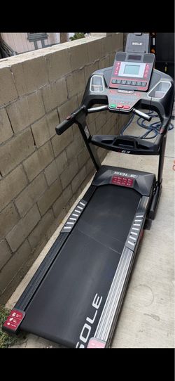 Sole F63 Treadmill