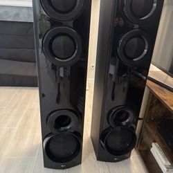 LG Blu-ray 3D Home Theater System w/ Tower Speakers – Great Sound