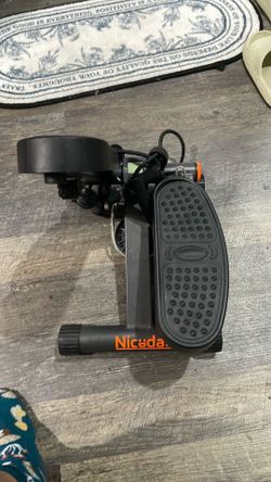 Elliptical foot stepper