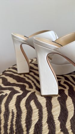 Sexy NINE WEST  👠 White Platform Heels 