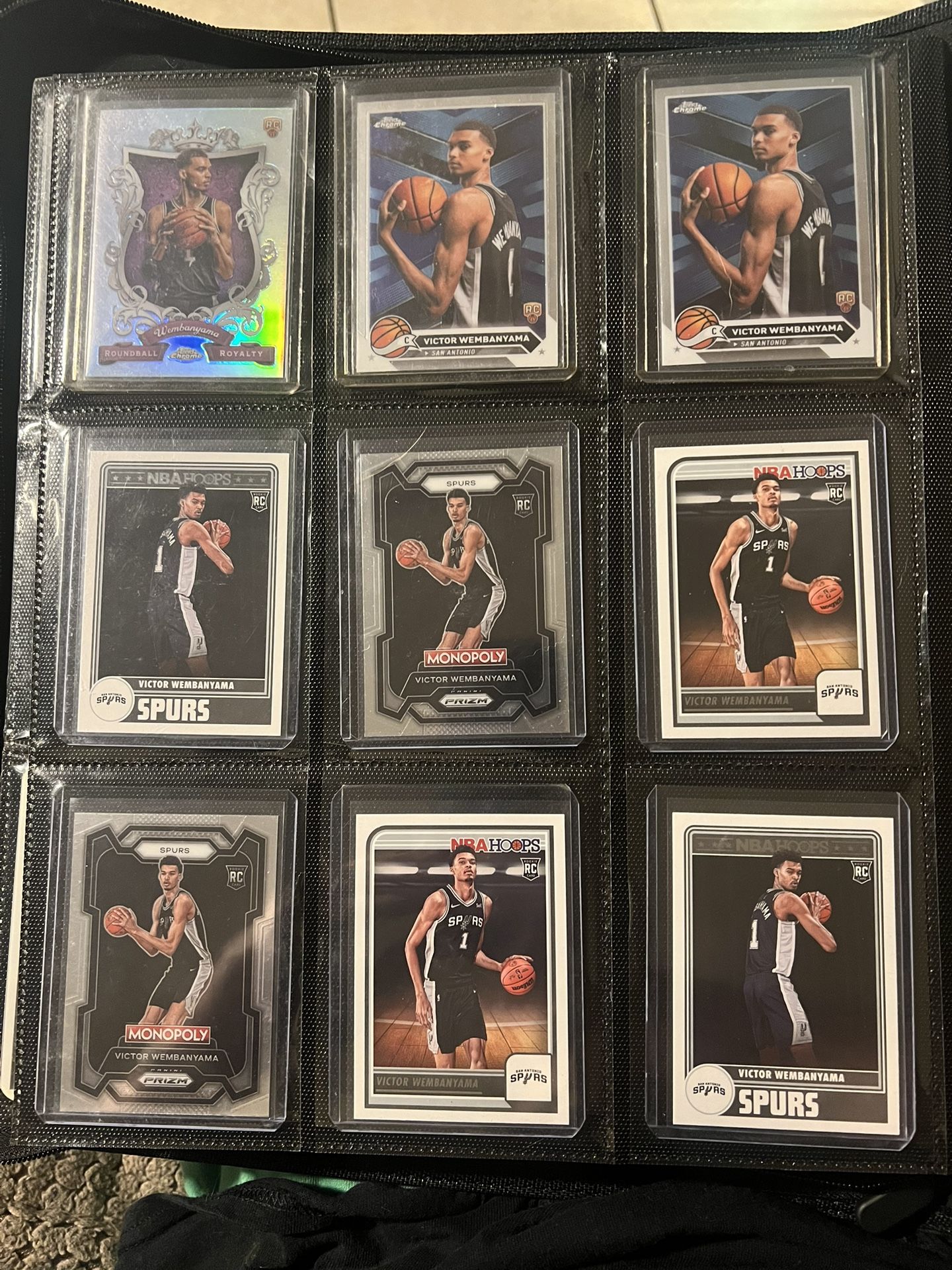 Victor Wembanyama Rookie Lot