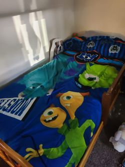 Free Twin Beds