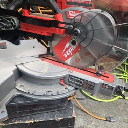 Milwaukee  10 Sliding  Chop Saw brand New  Never used