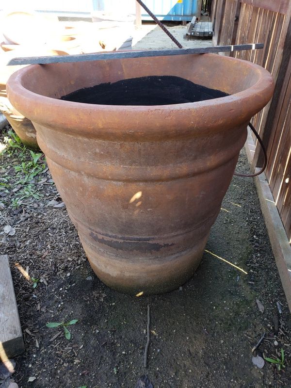 Large Clay Pots For In Perris Ca Offerup Large Clay Pots
