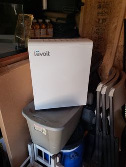 Used Lĕvoit Air Purifier