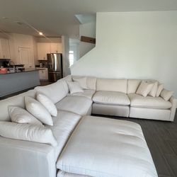 MODERN SOFA + OTTO MAN 6 pieces sectional ORLANDO FL