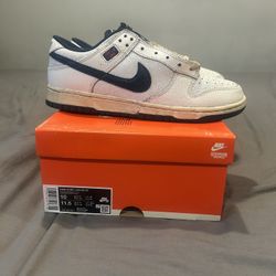 Nike Dunk Low Stranger Things 