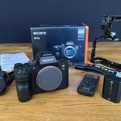 Sony a7R III 24.2 MP Mirrorless Digital Camera