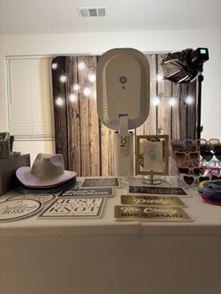 🎄✨ Make your holiday party unforgettable! ✨🎄