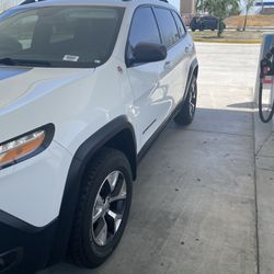 2017 Jeep Cherokee