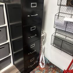 4 Drawer File Cabinet 