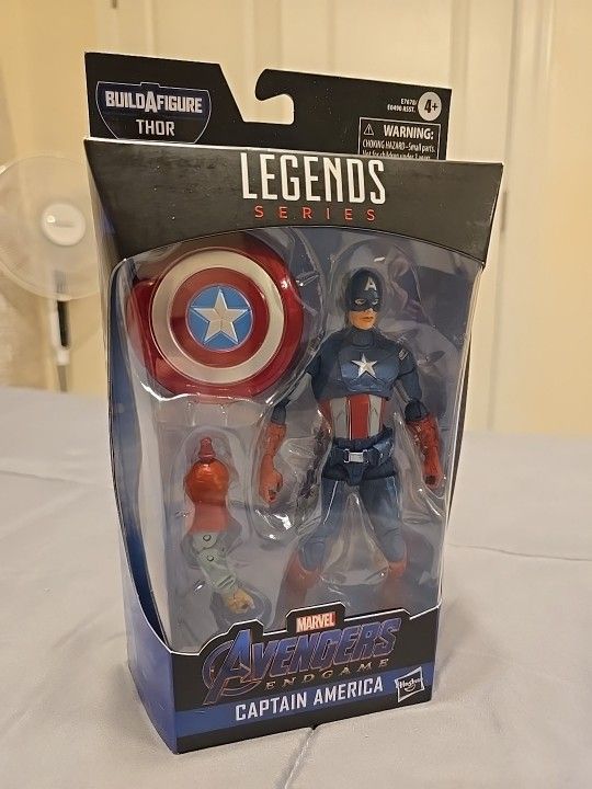 Hasbro Marvel Legends Series: Avengers: Endgame - Captain America With Thor BAF