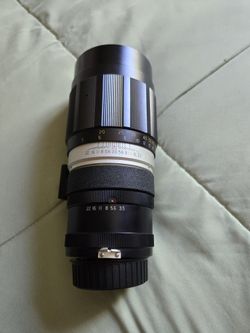 Soligor Tele-auto 200mm f/3.5 Lens - Pentax Screw Mount - Vintage