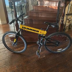 men's moutain bike Montague Hummer Military Paratrooper Folding Mountain Bike 26"..... located in plano, if you see the ad it's available 