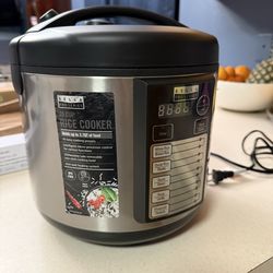 Rice cooker 20cup. -like new- no box