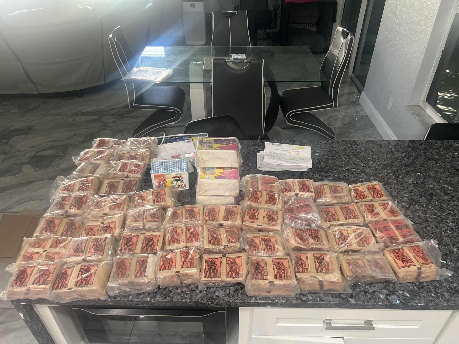 VERY RARE 1980 MARVEL CARDS SEALED PRODUCT