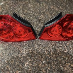 07-13 G37 Sedan Tail Lights Mint Condition. 