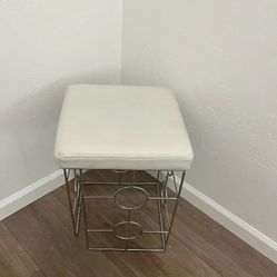 Faux Leather Vintage/Retro Vanity Chair / Ottomans & Footstools