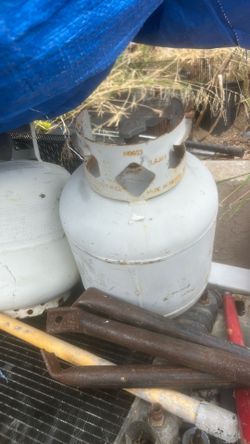 Propane Tanks Firm Firme 