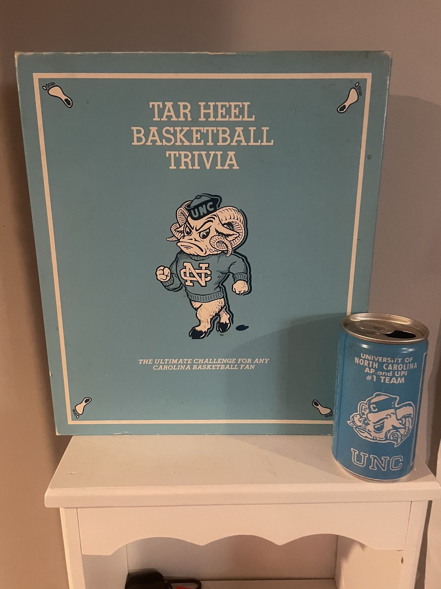  Vintage North Carolina Tar Heels Board Game