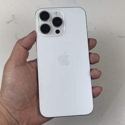 iPhone 15 Pro Max 256Gb Unlocked