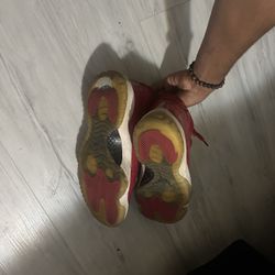 Jordan 11s