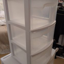 Sterilite 3 Drawer Storage Bin, On First Hill