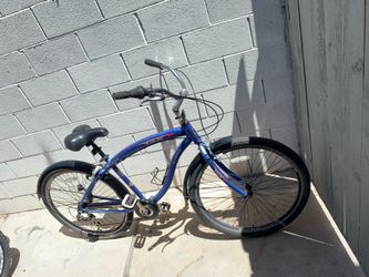 Genesis GT aluminum bike bicycle 29inch wheels- new inner tubes- 7 speeds- brakes and gears work