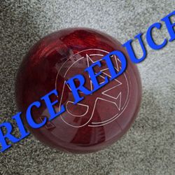 BOWLING BALL AND ACCESSORIES 
