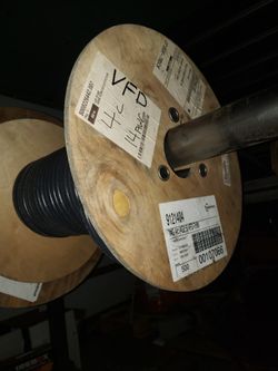 Commercial Electi Cords, 220 4wire 12, 14 And 16 Gauge.