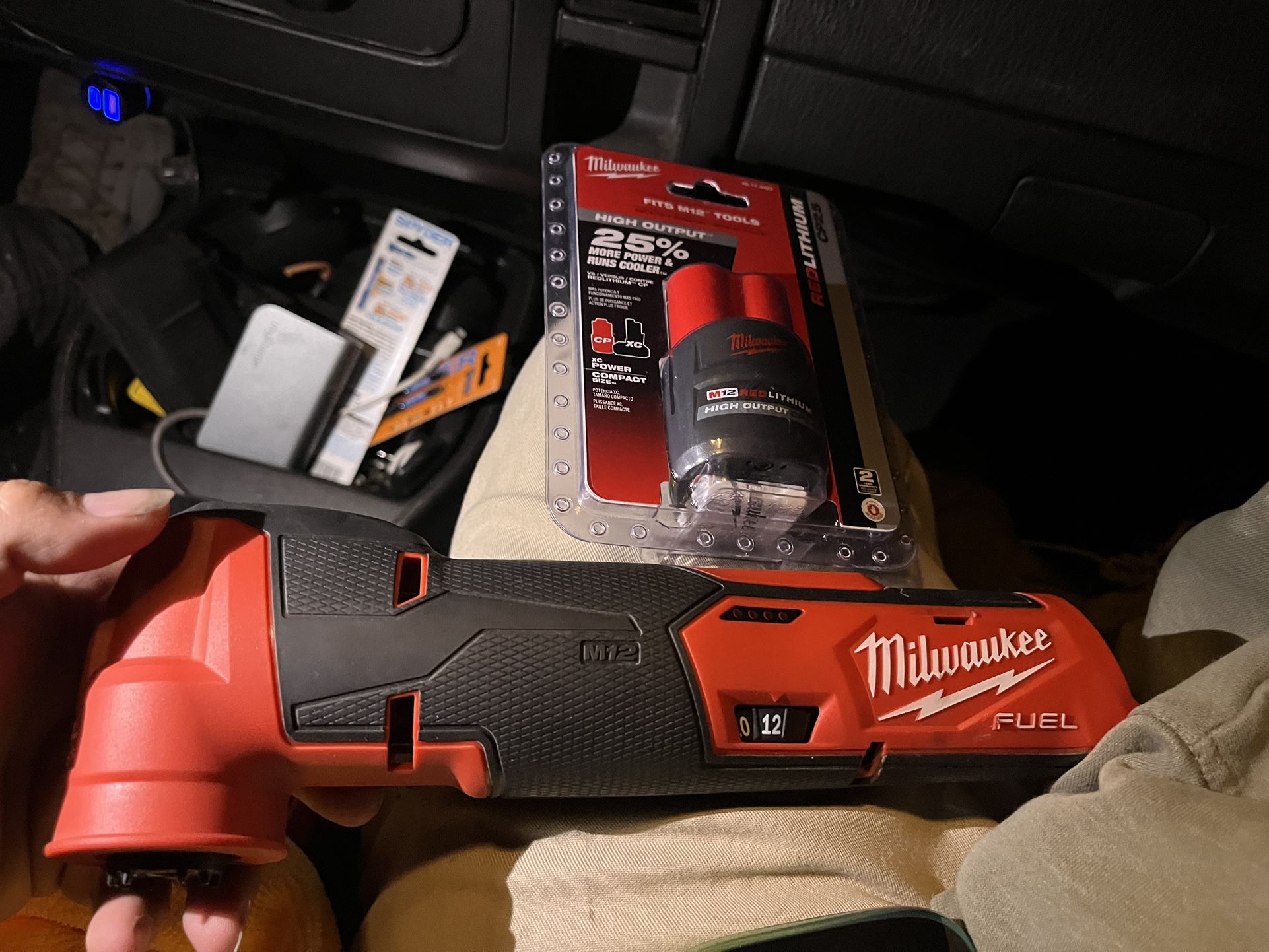 Milwaukee Fuel Multi Tool And 2.5 High Out Put Battery