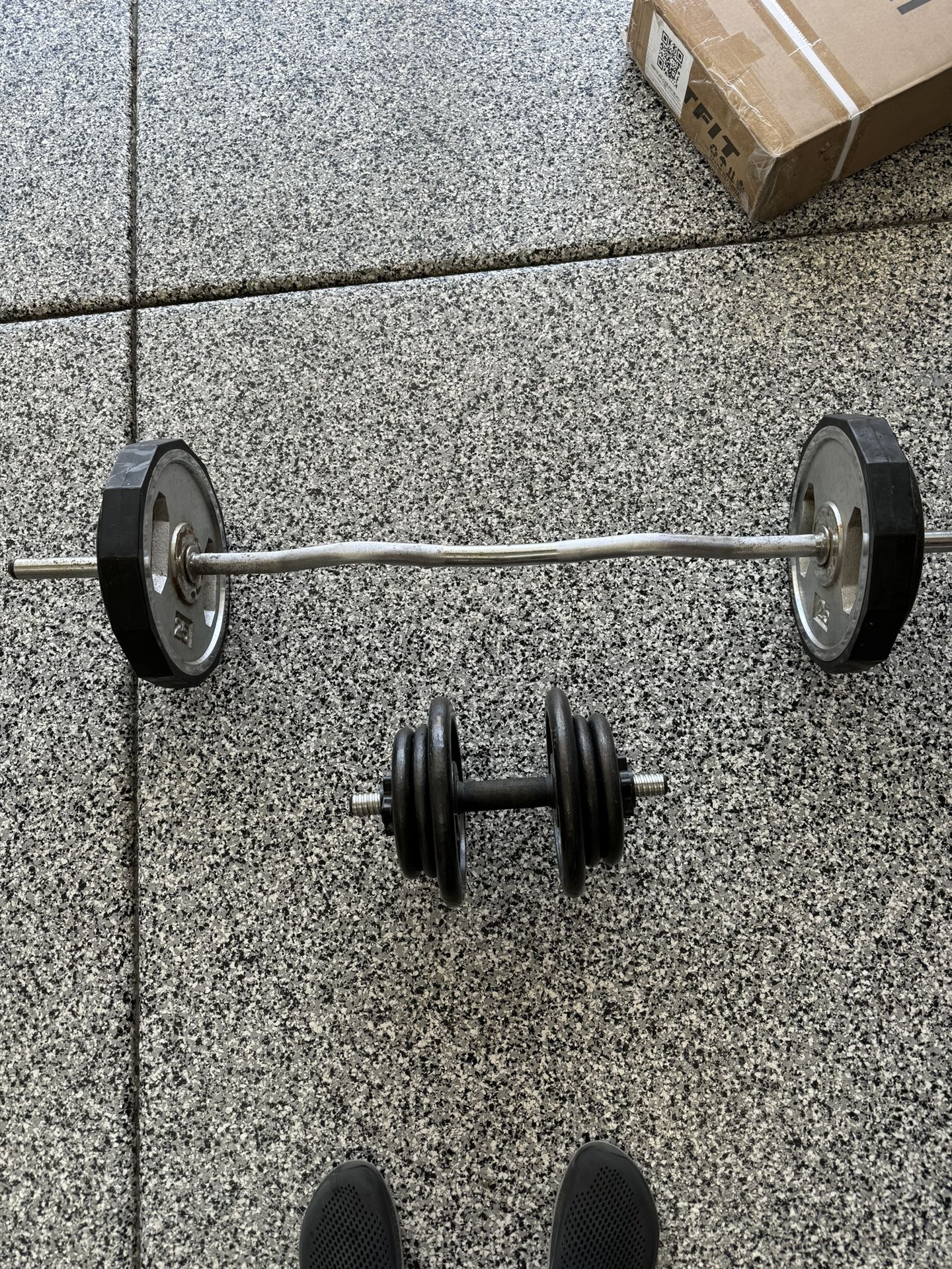 110 Pounds Of 1” Weights. 1” Straight Bar Dumbbell, 1 