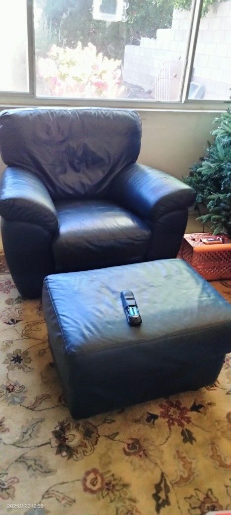 Single Couch