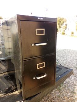 File cabinet 2 drawer, Victorville
