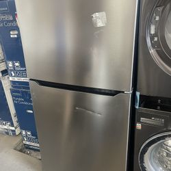 Standard Fridge 
