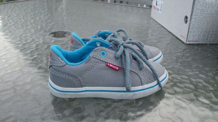 levis shoes size 8