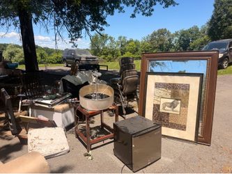 FREE Furniture, Tables, Chairs, Couch, Decor, Ping Ping Table, Massage Table, & more!