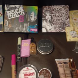 Make Up Some New Seal Never Opened Some New Open Box Never Used And Some Used Maybe Once Or Twice Very Minimal. All This For $40