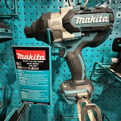 Makita XWT07M 18v High torque 3/4" impact wrench kit