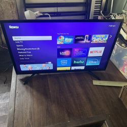 32 Inch Hisense Tv Comes With Roku 