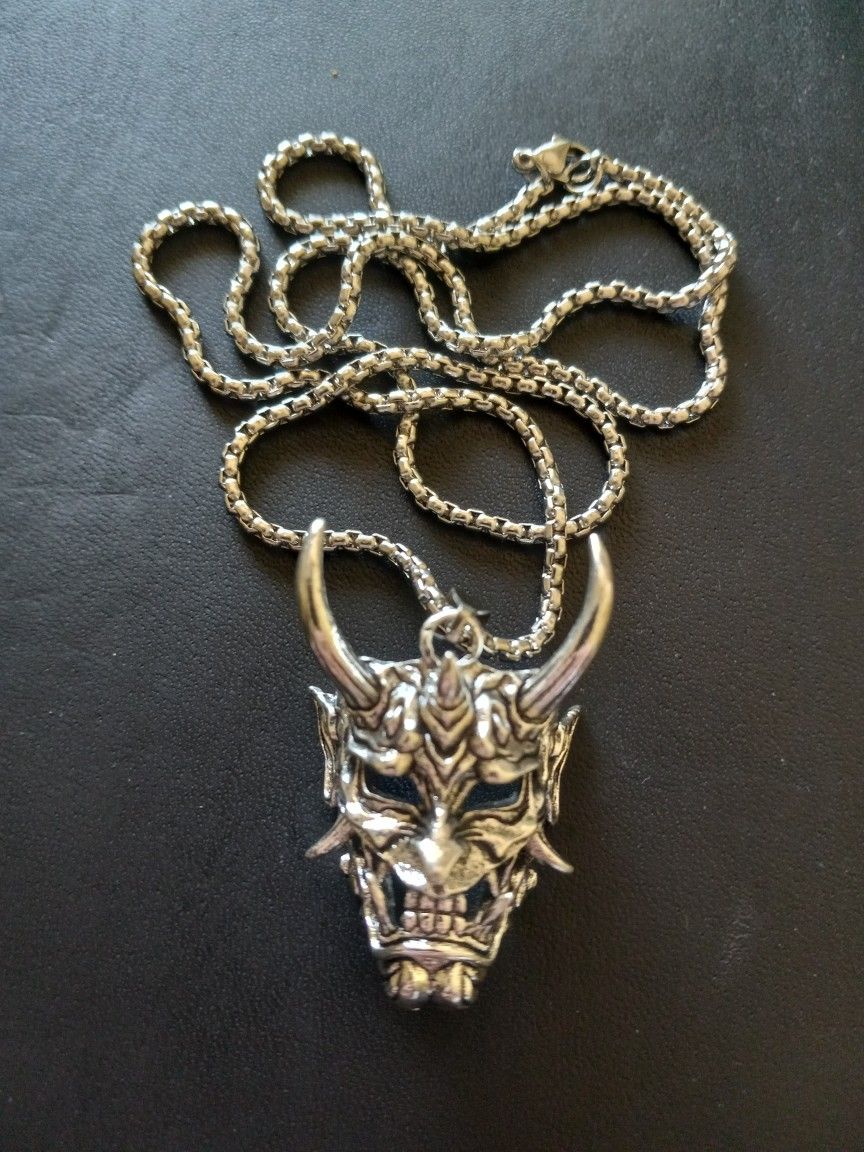GOTHIC DEVIL HEAD PENDANT WITH CHAIN. STAINLESS STEEL.  24" CHAIN.