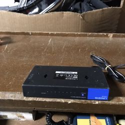 Linksys 8 Port Ethernet Switch Model GS108