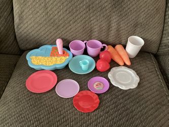 Pretend Play Food and Dishes
